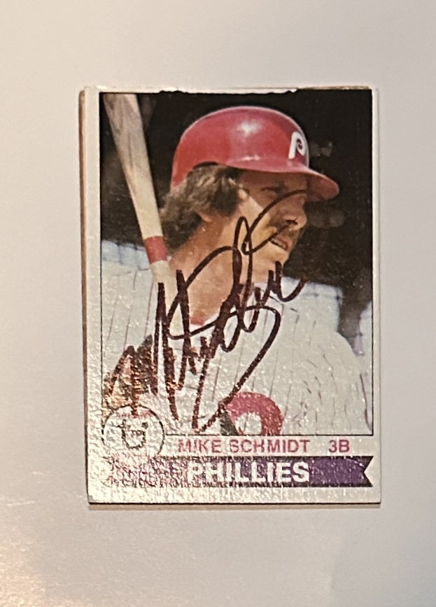 Mike Schmidt Vintage Autographed Card 