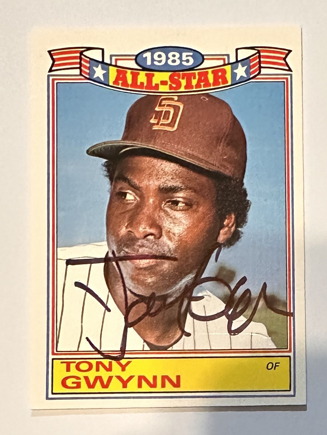 Tony Gwynn Autographed Card 
