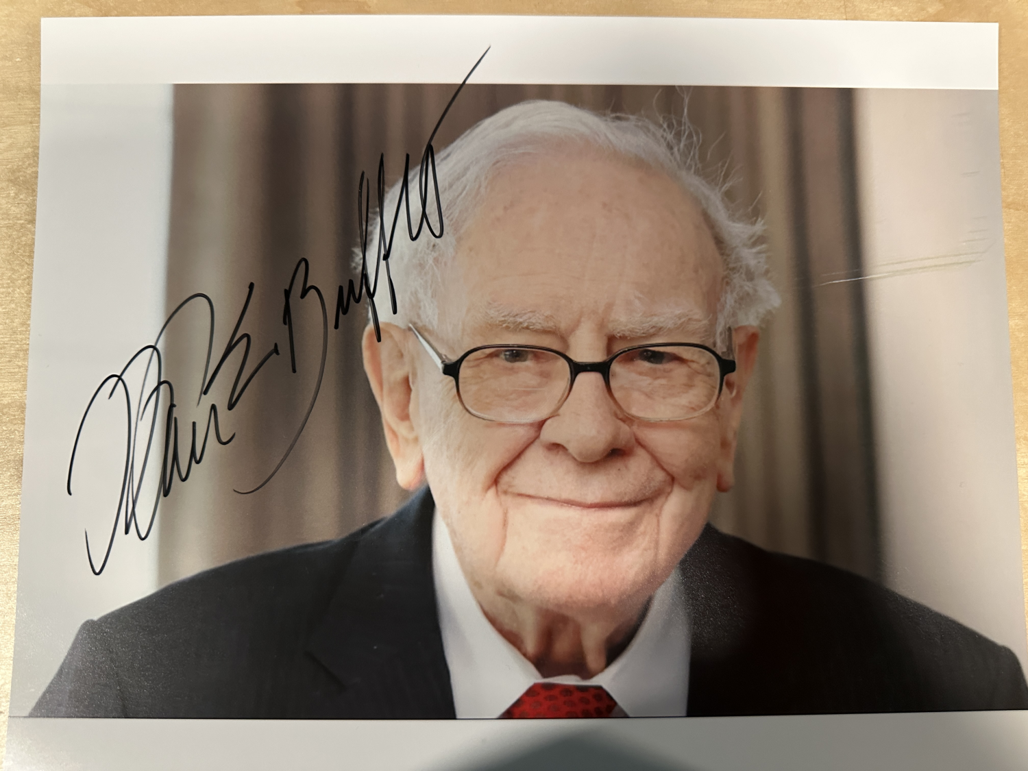 Warren Buffett Autographed 8x10