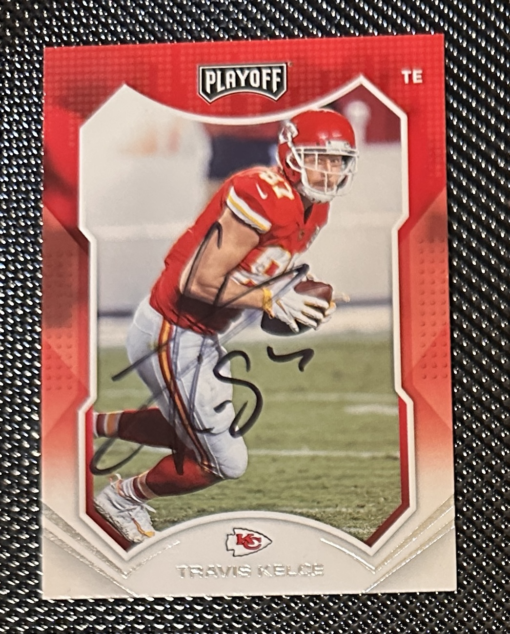 Travis Kelce Autographed Card 