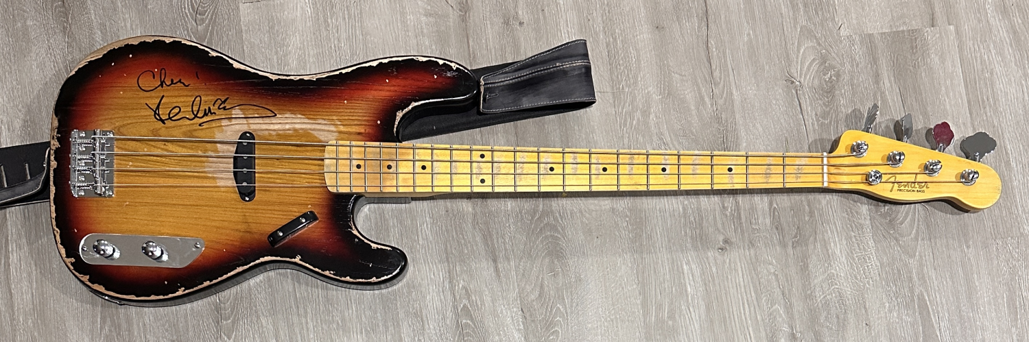 Awe4some Paul McCartney Autographed Bass Guitar Fender